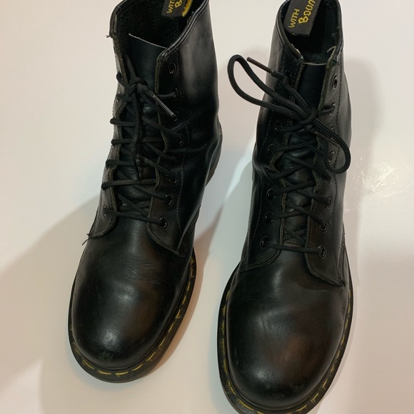 Dr. Martens Other - Sold❤️Dr. Martens Men’s Boots Size 11